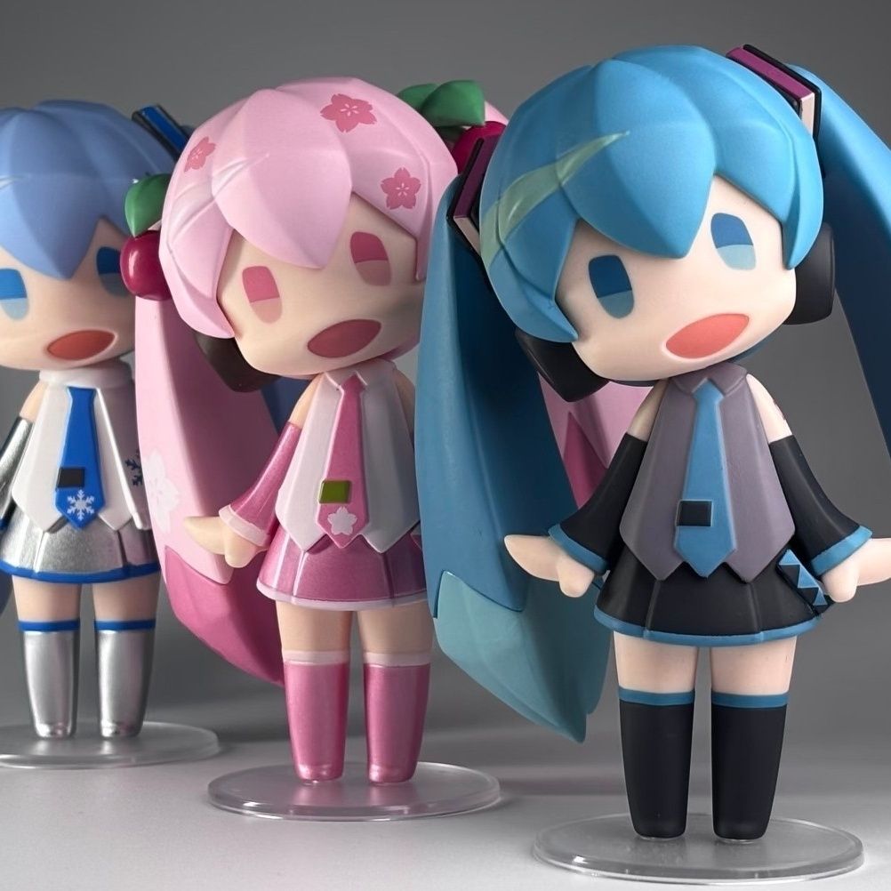 Miku Anime Figure & Building B - Car Accessories To Buy 评论和价格